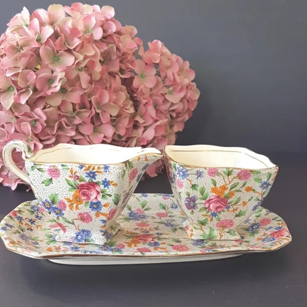 Royal Winton OLD COTTAGE CHINTZ Cream Sugar Set